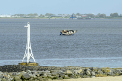 Zeiljacht-vast-op-Dollard_6401