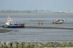 Zeiljacht-vast-op-Dollard_7265