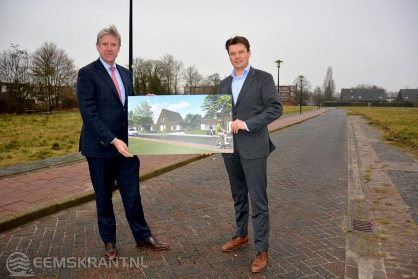 Foto: Links Gerke Brouwer (Woongroep Marenland), rechts Joost Coolegem (Van Wijnen Groningen)