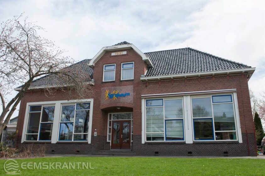 Foto: Voormalige school Bierum