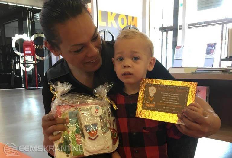 Foto: Lias en zijn moeder