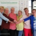 Van links naar rechts: Antje Havinga, Engelina Eissens, Kenna Kupers, Anneke Groothuizen, Tiny Arends, Agnes de Koning