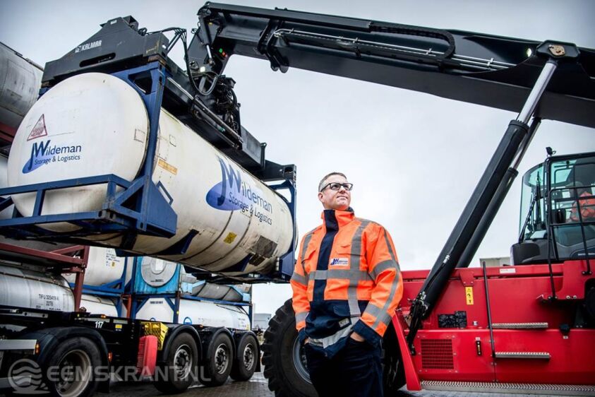 Jos Wildeman van Wildeman Storage & Logistics op het ChemiePark. Foto: Corné Sparidaens