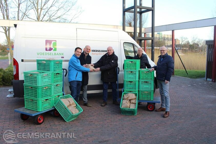 Op de foto vlnr. Peter Balkema, Kimbel Noordman, Henk Larkens, Bram van der Krieke en Piet Mollema.