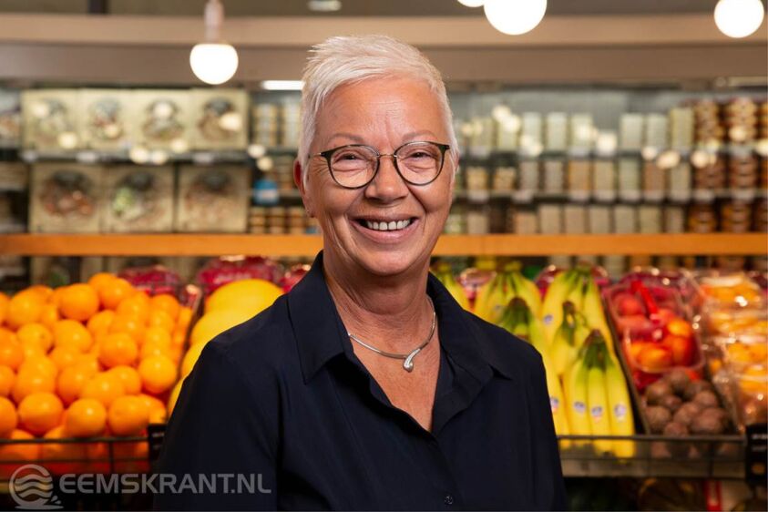 Supermarktmanager Els Heethuis verheugt zich op de vernieuwde AH Appingedam Foto: Albert Heijn/Andries van der Ree