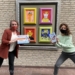 Barbara Baijens, Stichting Vrienden Beatrix Kinderziekenhuis (l) en Mariça van der Weerd, namens de noordelijke bibliotheekorganisaties (r).