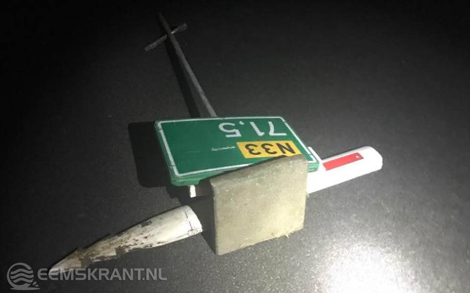 Foto van eerder gevonden obstakels op de N33