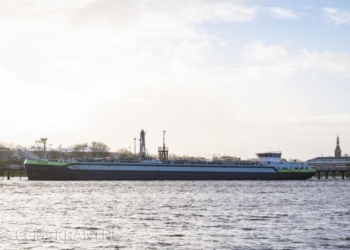 Lossen van een schip in de haven van Delfzijl werd stilgelegd