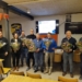 Op de foto van links naar rechts: Justin, Lidy, Jan, Elle, Elle, Tamara, Gerhard en Niek.