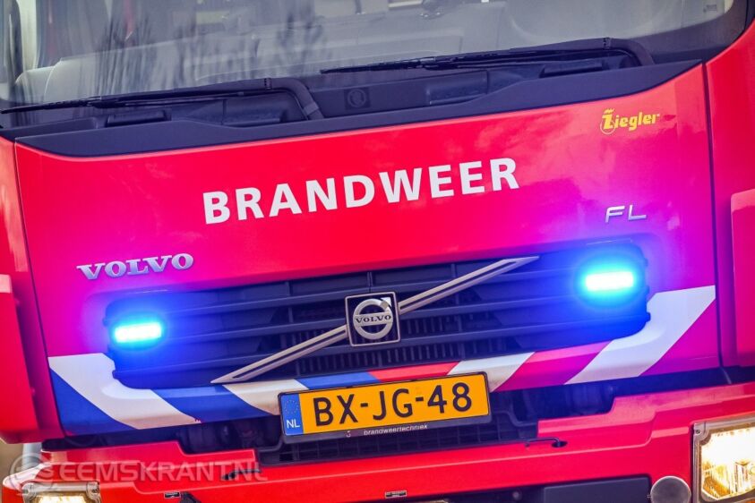 Vrouw in scootmobiel belandt in sloot bij Loppersum