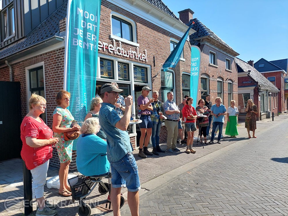 Afgelopen vrijdag heeft wethouder Annalies Usmany-Dallinga samen met dir. Marketing Eemsdelta Edwin van der Woude de campagne ‘Mooi dat je er bent!’ gestart.