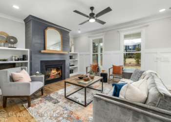 Foto door Curtis Adams: https://www.pexels.com/nl-nl/foto/tafel-modern-nu-hedendaags-15824906/