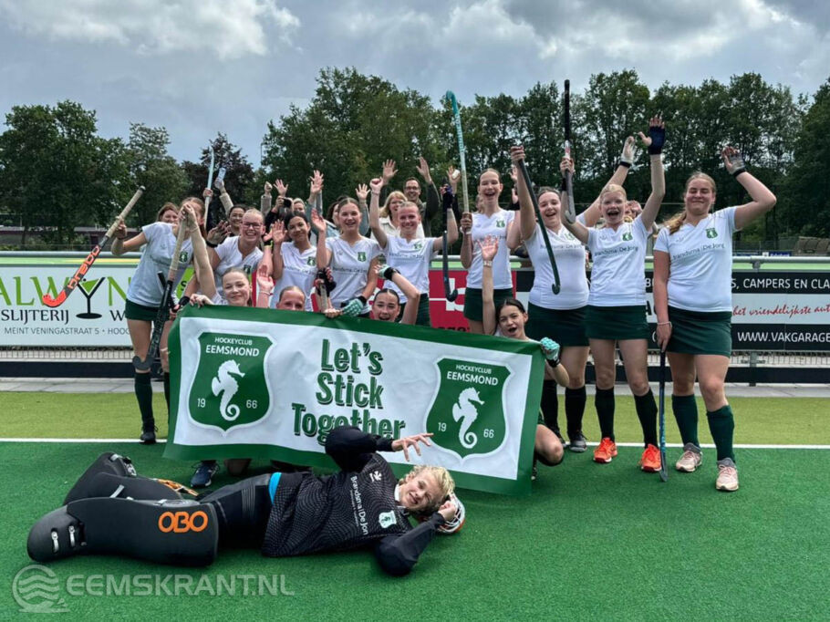 Het team en de ouders van MO14 zijn erg blij met het kampioenschap