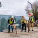 Het symbolisch slaan van de eerste palen. Foto: Wierden en Borgen