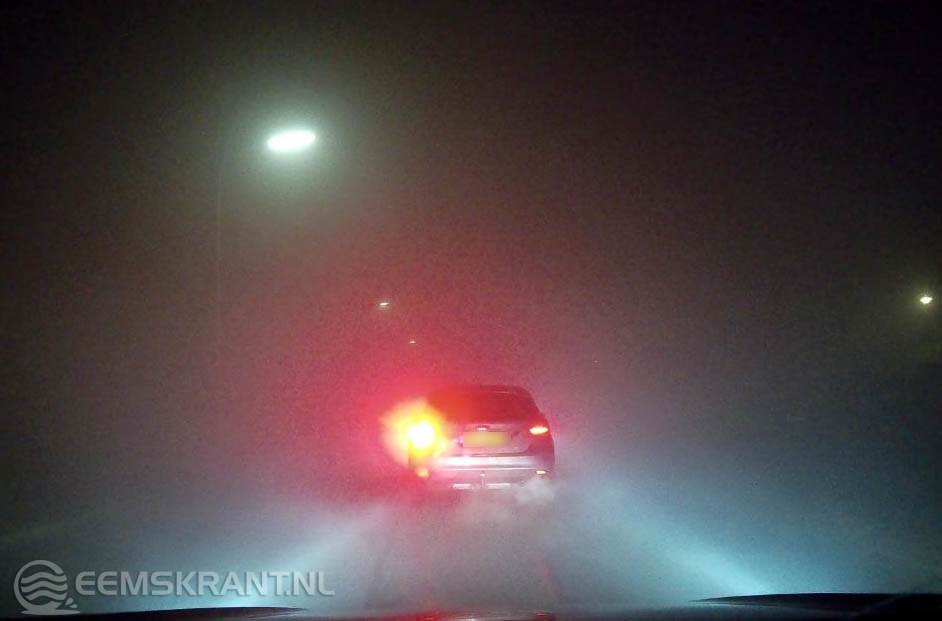 Mass Image Compressor Compressed this image. https://sourceforge.net/projects/icompress/ with Quality:70