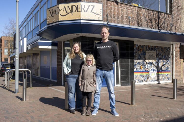 Richard en Inge en hun dochter Fajah