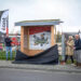 Onthulling informatiebord door directeur-bestuurder Wierden en Borgen, wethouder gemeente Eemsdelta en directeur bouwbedrijf Lont