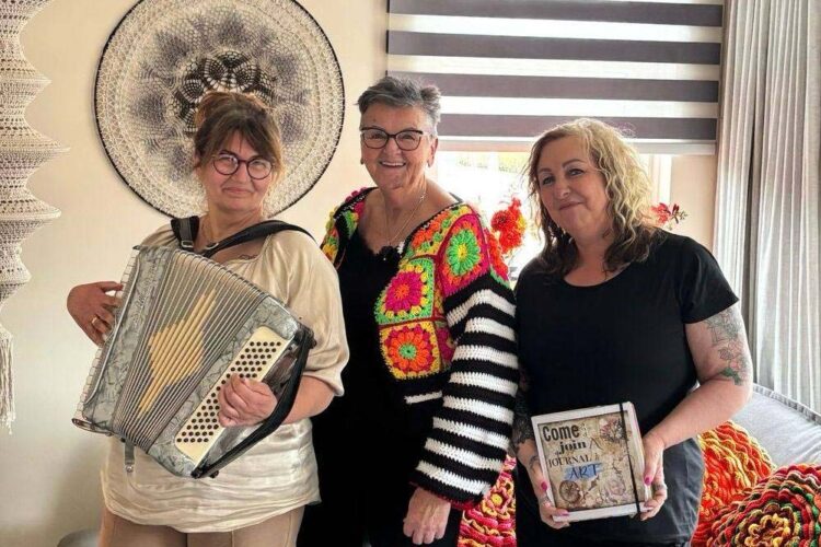 Hennie Zweep, Fransien Kuiper en Dineke Kok.