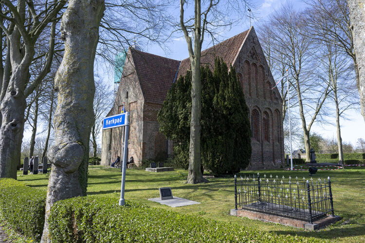 De kerk in Leermens