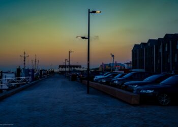 Lauwersoog met gedimd licht. foto: P.D. Zijlstra