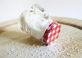 Foto door Lorena Martínez: https://www.pexels.com/nl-nl/foto/mason-jar-gevuld-met-zout-2320244/
