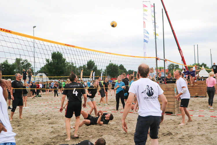 Stichting Beach Event Uithuizermeeden