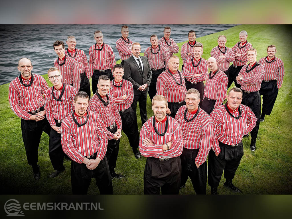 Urker Mannenkoor zingt in Nicolaikerk Appingedam