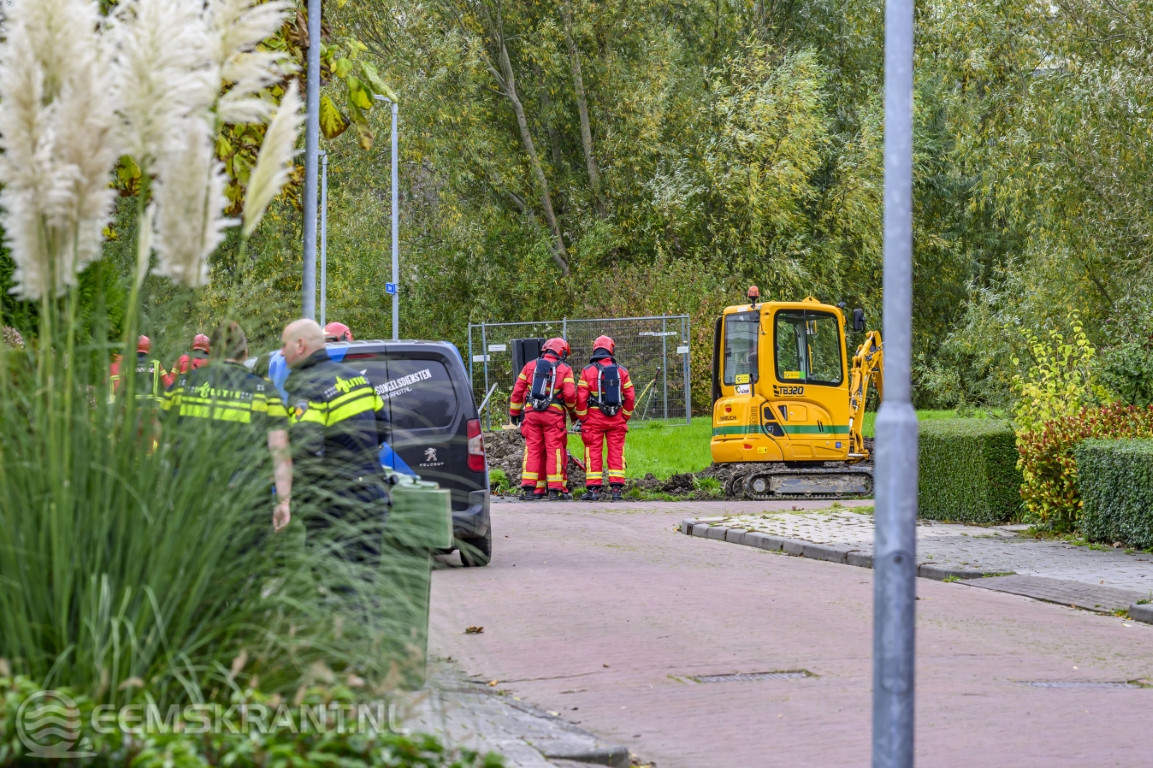 Gaslek aan de Saturnusstraat in Delfzijl: brandweer en Enexis ter plaatse