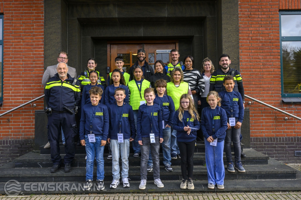 Twaalf kinderen uit Delfzijl-Noord starten met project ‘Politiekids Eemsdelta’