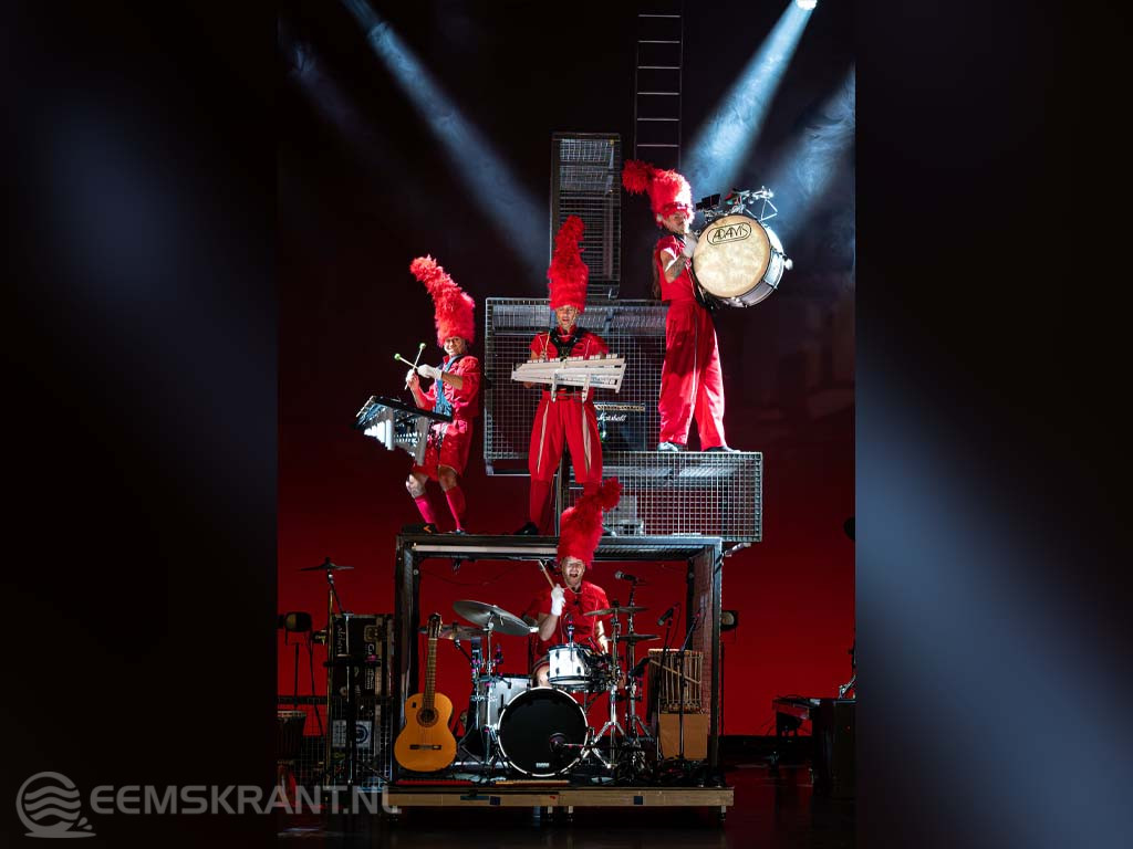 Percossa brengt ultieme ritme-act BOMMETJE! naar Delfzijl