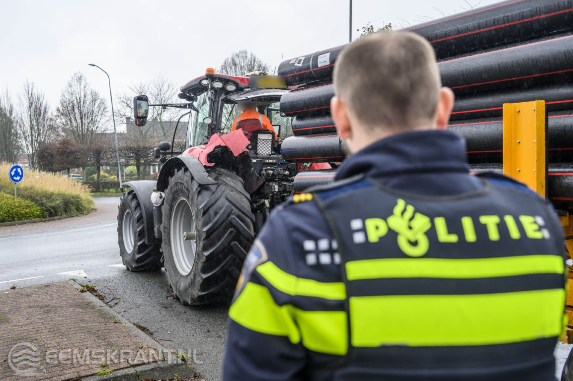 Lading verschuift na noodstop in Appingedam