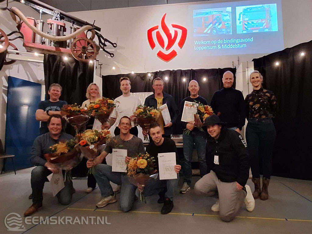 Brandweerkorpsen Middelstum en Loppersum vieren jubilarissen en diploma-uitreikingen tijdens binding