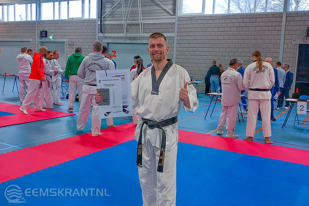 Louisa Martial Arts uit Delfzijl heeft er een nieuwe 2de Dan bij
