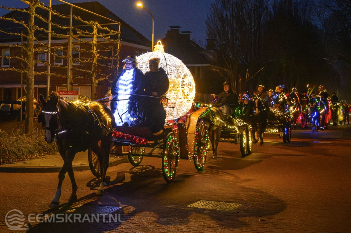 Veel belangstelling voor Lichtjesparade in Appingedam