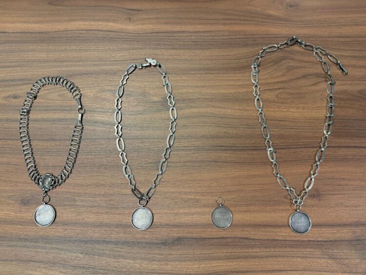 Foto: Van links naar rechts: Leens, Ulrum, Eenrum, Kloosterburen