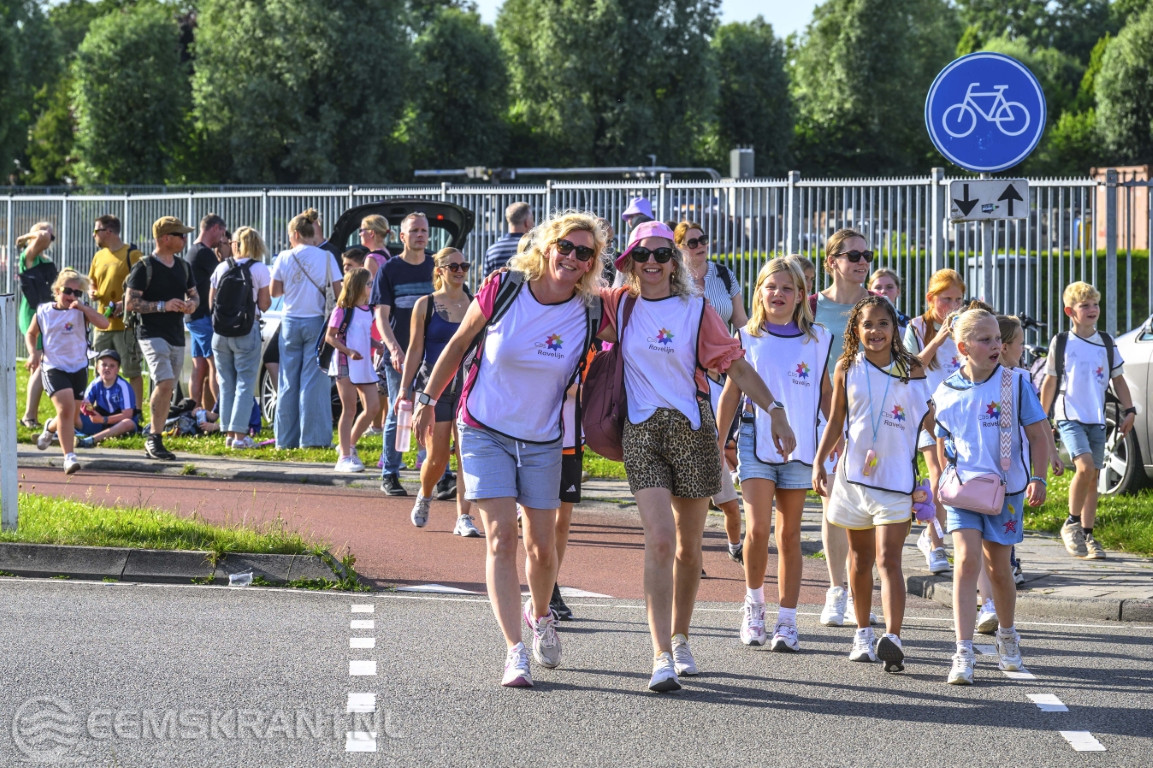 Avondvierdaagse Delfzijl gaat door: Stichting Volle Kracht neemt organisatie Avondvierdaagse over
