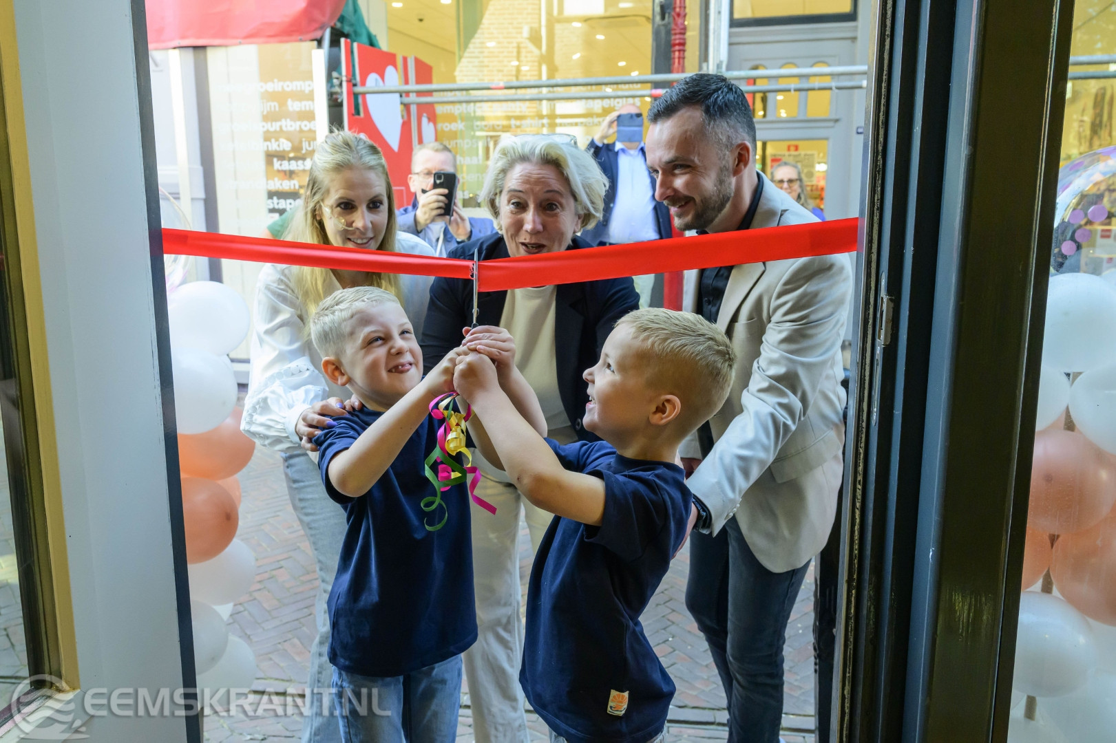 Feestelijke opening voor unieke kinderwinkel in Appingedam