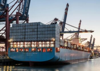 Foto door Wolfgang Weiser: https://www.pexels.com/nl-nl/foto/containerterminal-30261110/