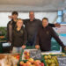 Na 37 jaar klinkt de bekende ‘Johoooo!’ niet meer op de markt: groenteboer Remmert Huis neemt afscheid