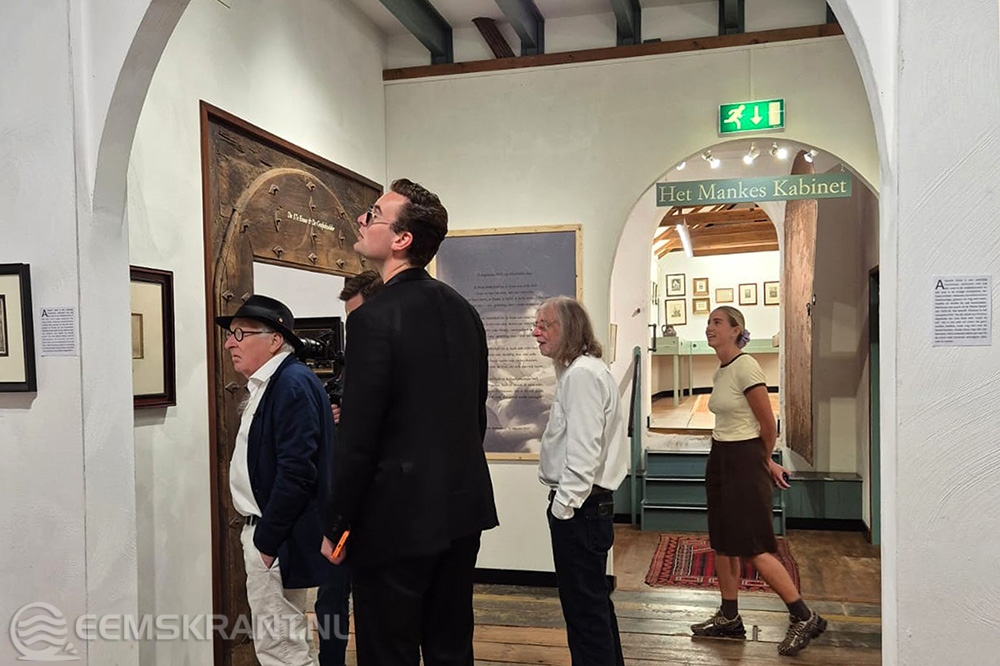 Youp van het Hek en Splinter Chabot bezoeken Museum Møhlmann in Appingedam
